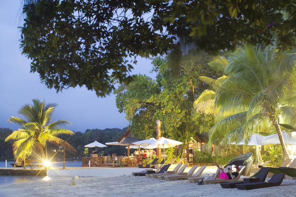 Erakor Island Resort & Spa Порт Вила Екстериор снимка