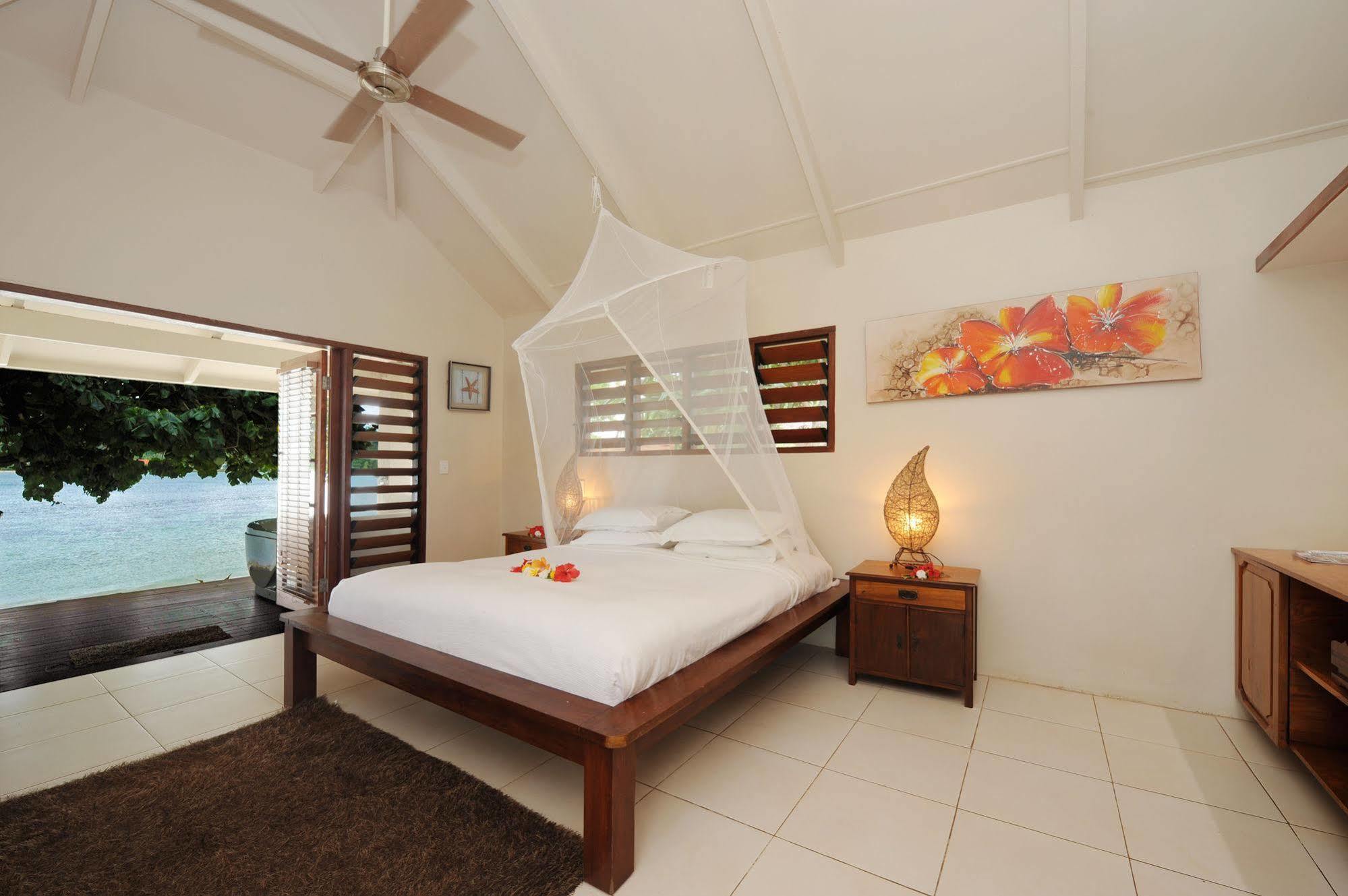 Erakor Island Resort & Spa Порт Вила Екстериор снимка