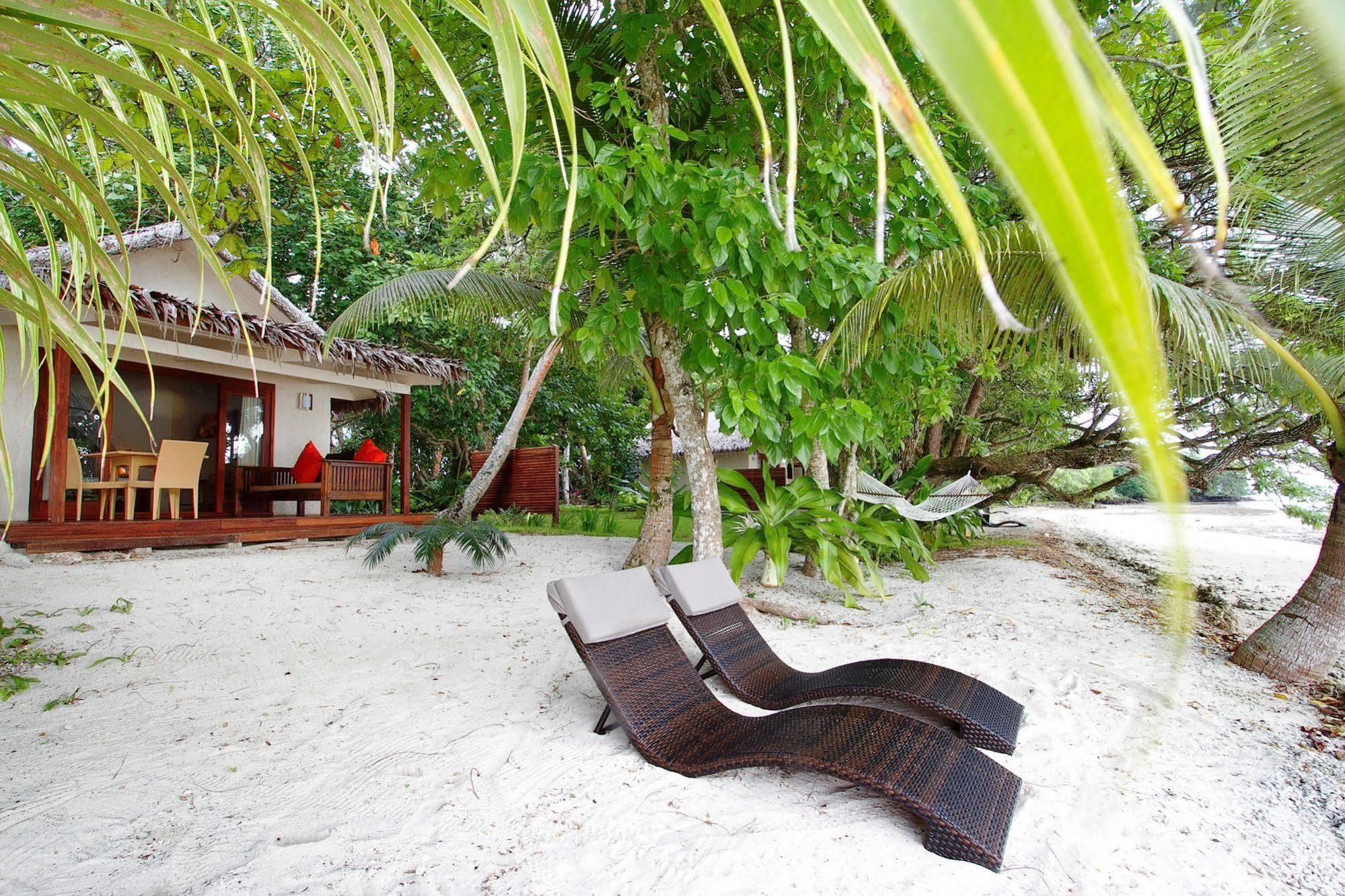 Erakor Island Resort & Spa Порт Вила Екстериор снимка